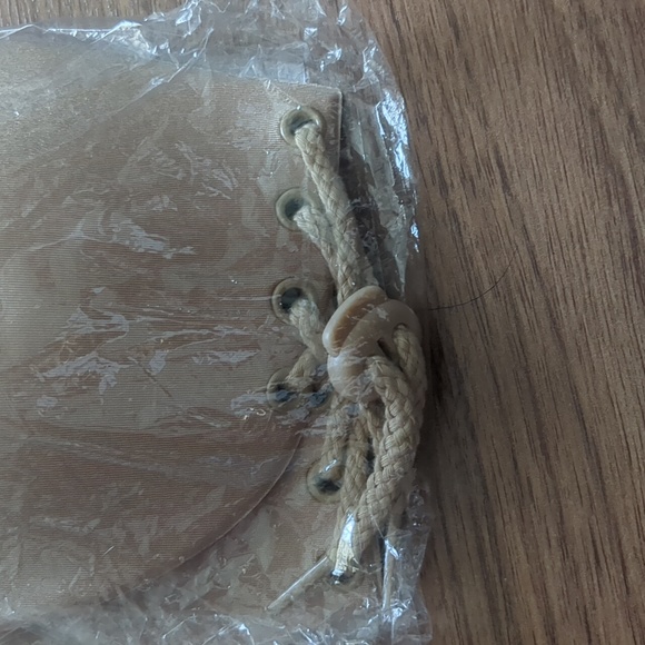 ❤️ BRAND NEW / Backless bra / adhesive / B cup - Picture 5 of 5